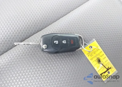 2017 Ford F-150 Xl z USA, uszkodzony, nr VIN 1FTMF1E84HKD75992